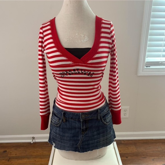 UNIF Red and White Striped V-Neck Blouse - Picture 1 of 1